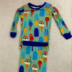 Toddler Little Sleepies two piece bamboo pajamas set size 2T